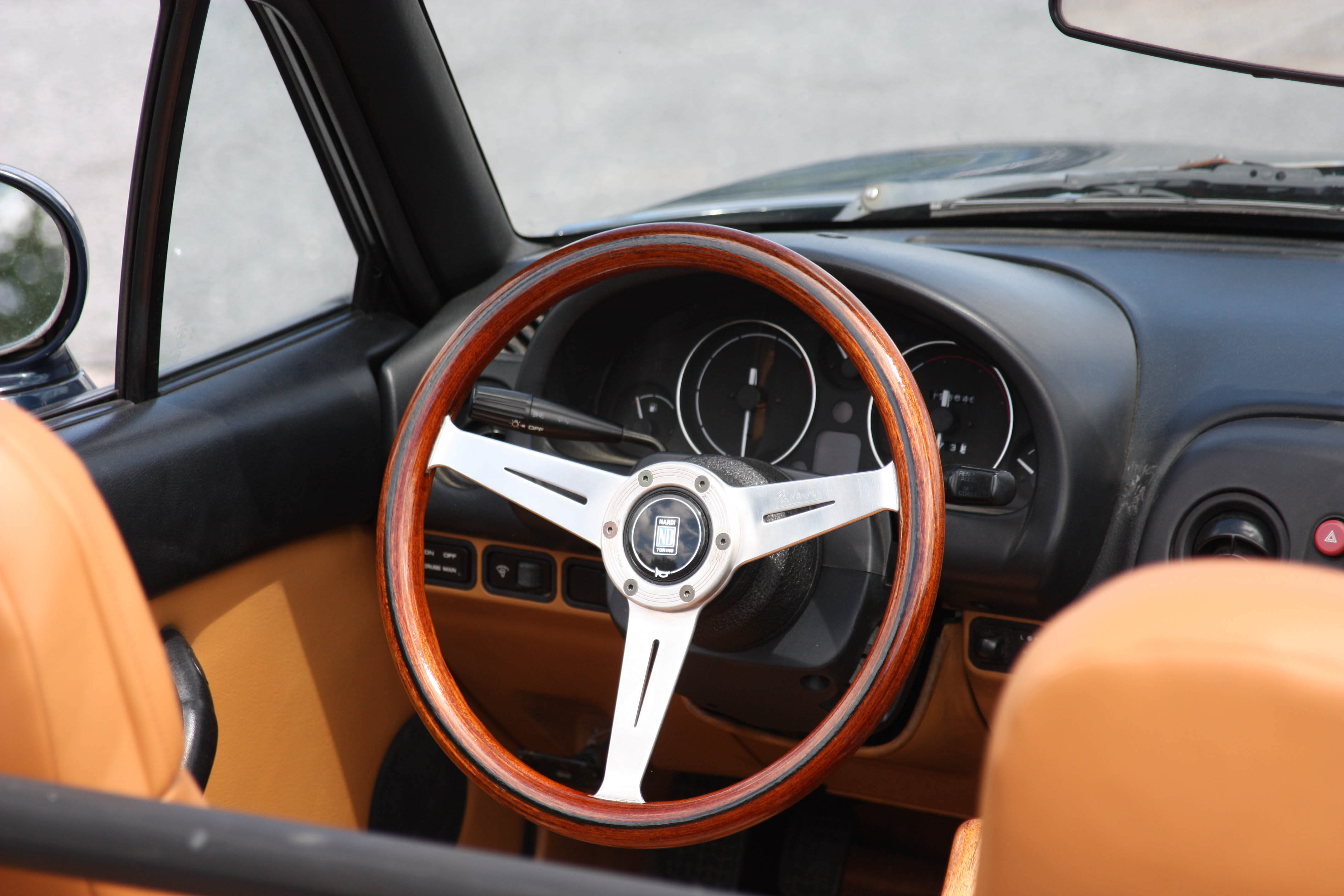 Refinishing a Nardi Torino Steering Wheel for NA Miata